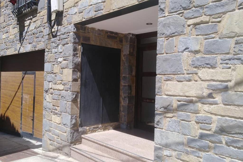 Apartament El Capricho De Bego Biescas  Zewnętrze zdjęcie