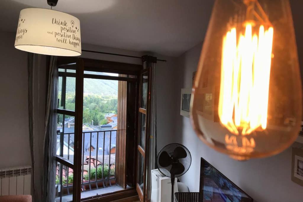 Apartament El Capricho De Bego Biescas  Zewnętrze zdjęcie