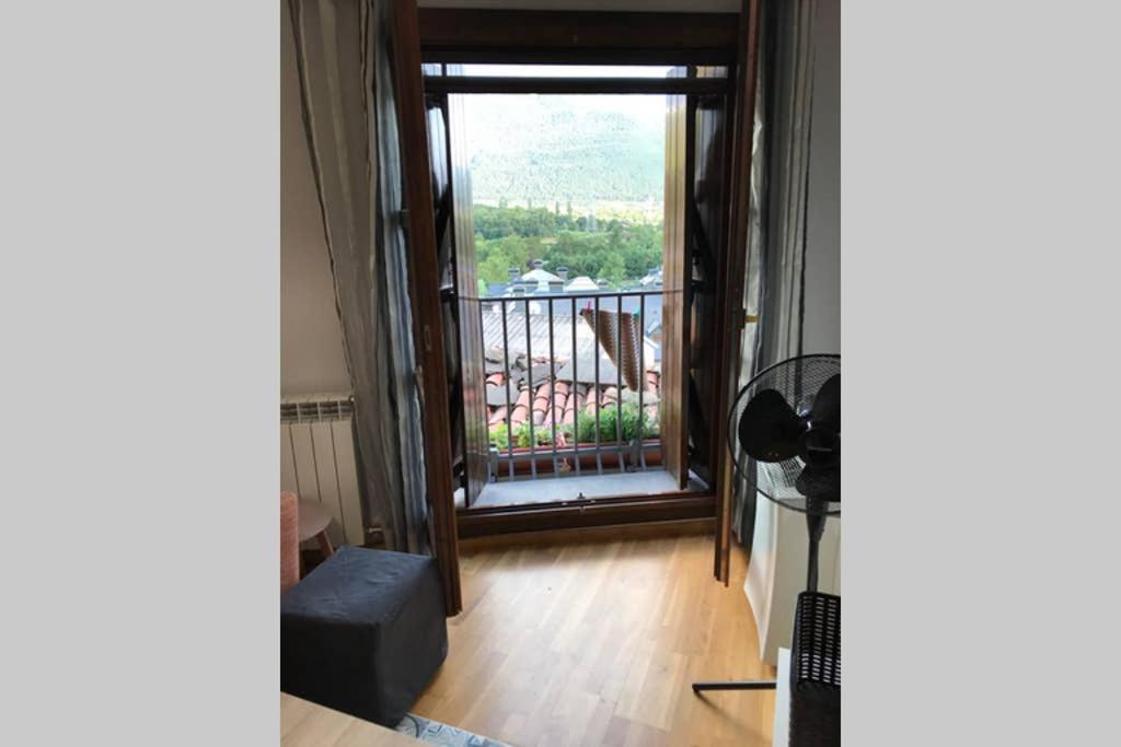 Apartament El Capricho De Bego Biescas  Zewnętrze zdjęcie