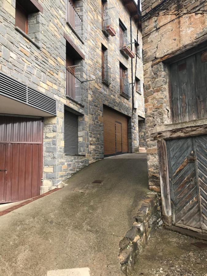 Apartament El Capricho De Bego Biescas  Zewnętrze zdjęcie